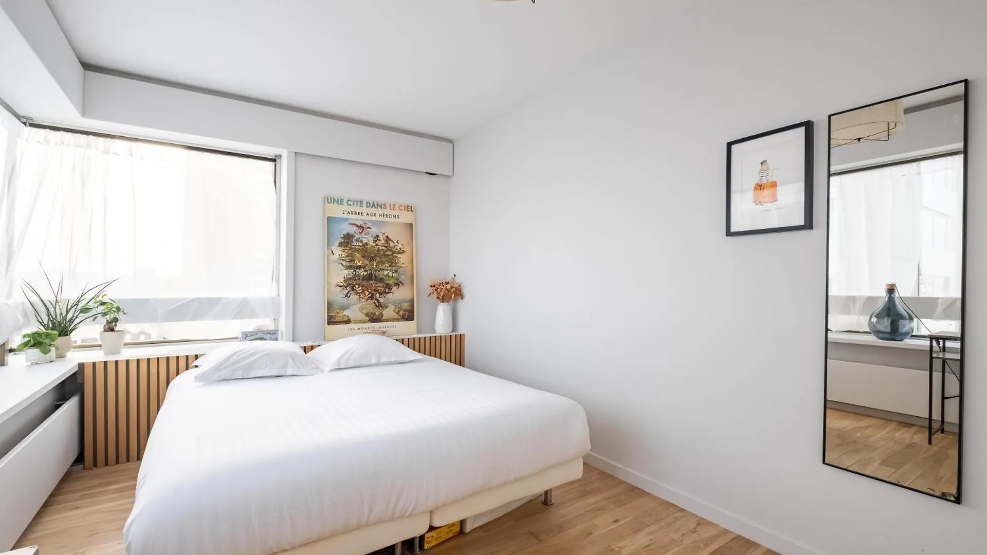 Apartment Veeve - Riverside Heights Paris France